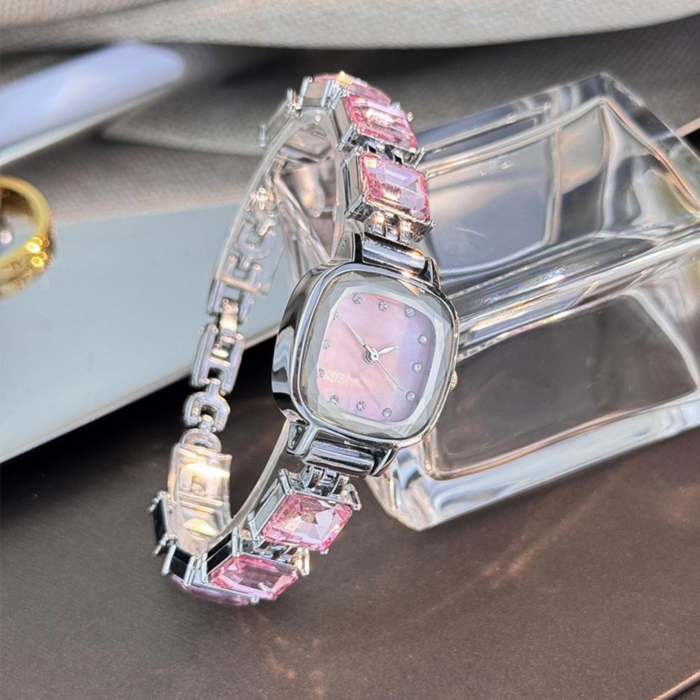 ساعة يد نسائية بسوار لامع وقرص - مراجعة Luxury Watch Straps وسعره