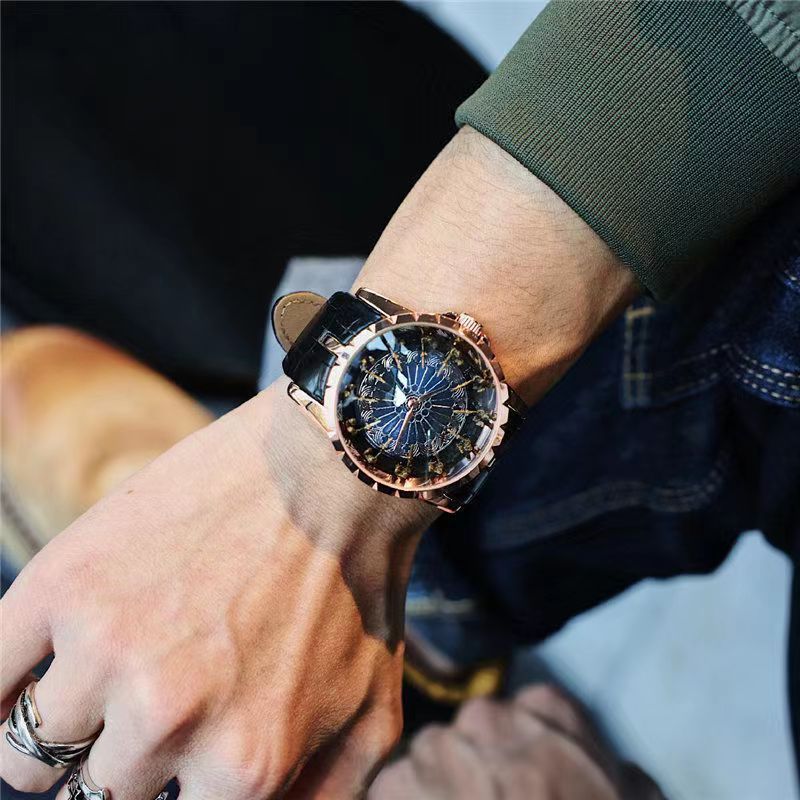 ساعة رجالية فاخرة بتصميم الثقب - مراجعة Table Watch Luxury وسعره