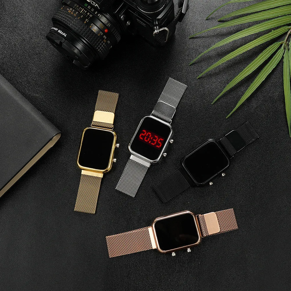 موضة مشبك مغناطيسي مستطيل LED  - مراجعة Luxury Watch Exchange وسعره